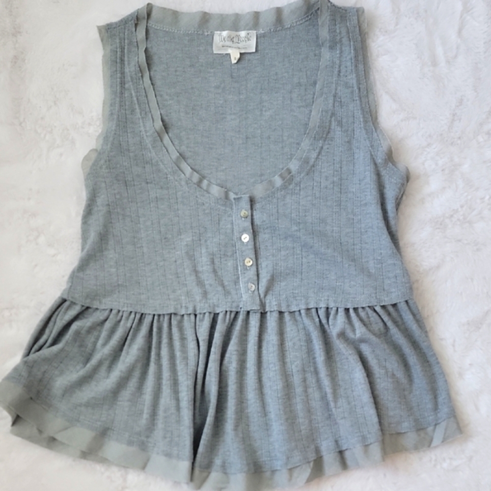Gray Ruffled Peplum Tank Top With Trim. Size Small